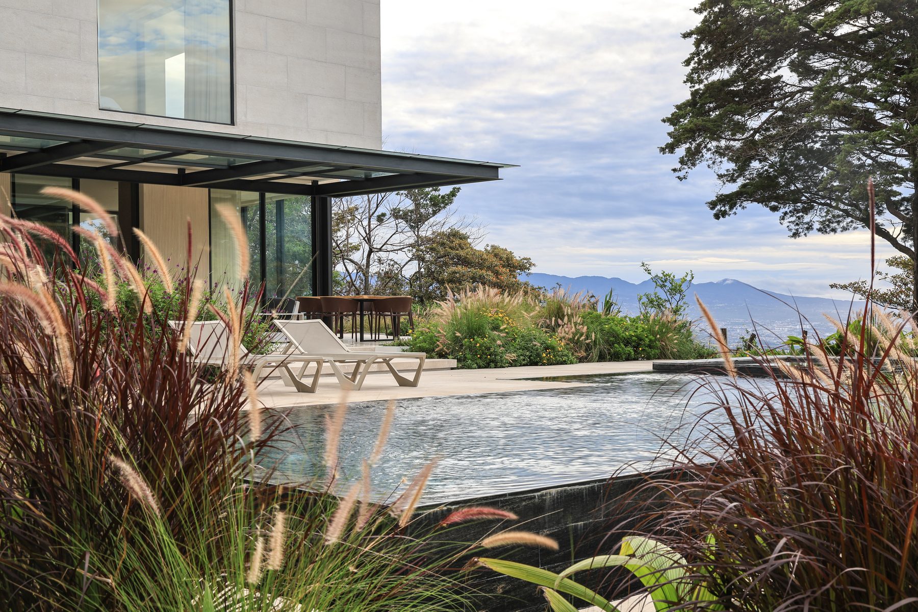 Claro del Bosque — residential architecture, Escazú, Costa Rica